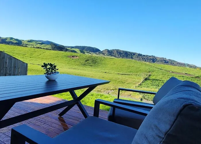A Stunning Retreat In Rotorua! 4* 로토루아